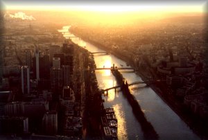 Seine im Sonnenuntergang